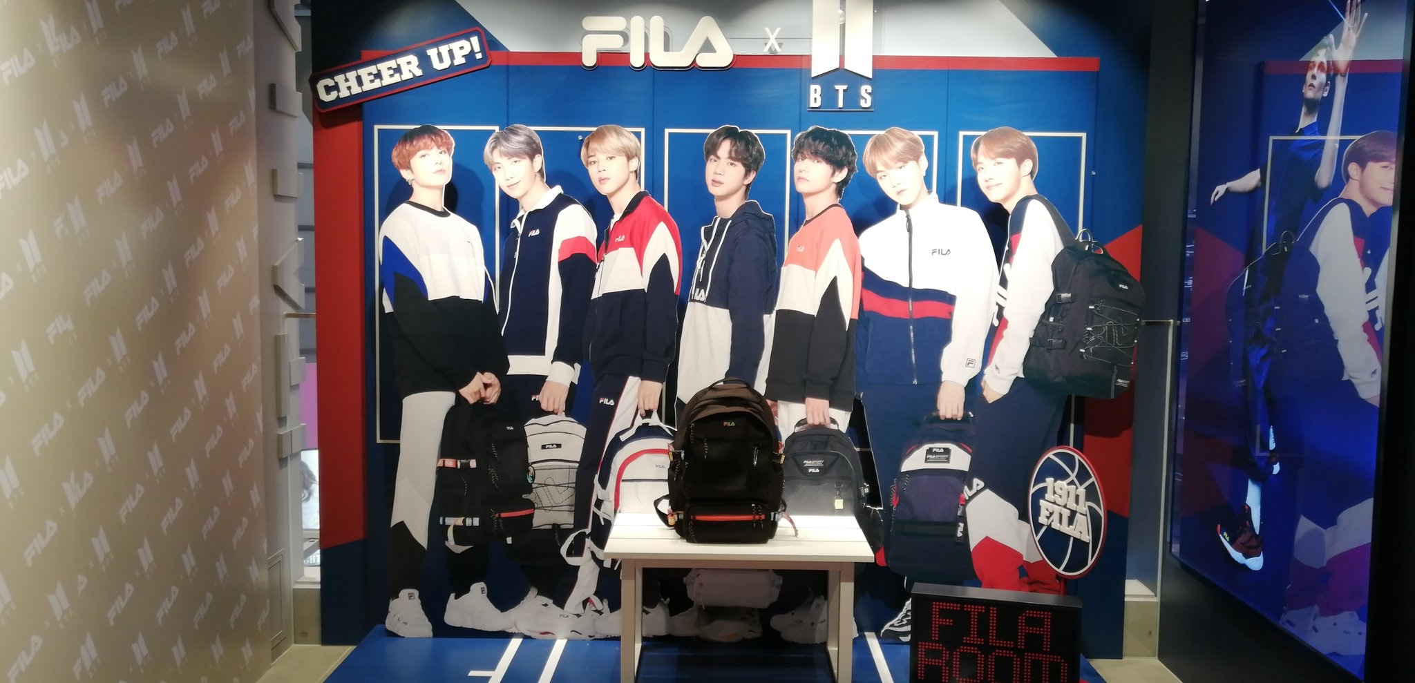 FILA BTS 明洞店